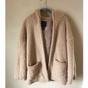 Over sized puffy sweater